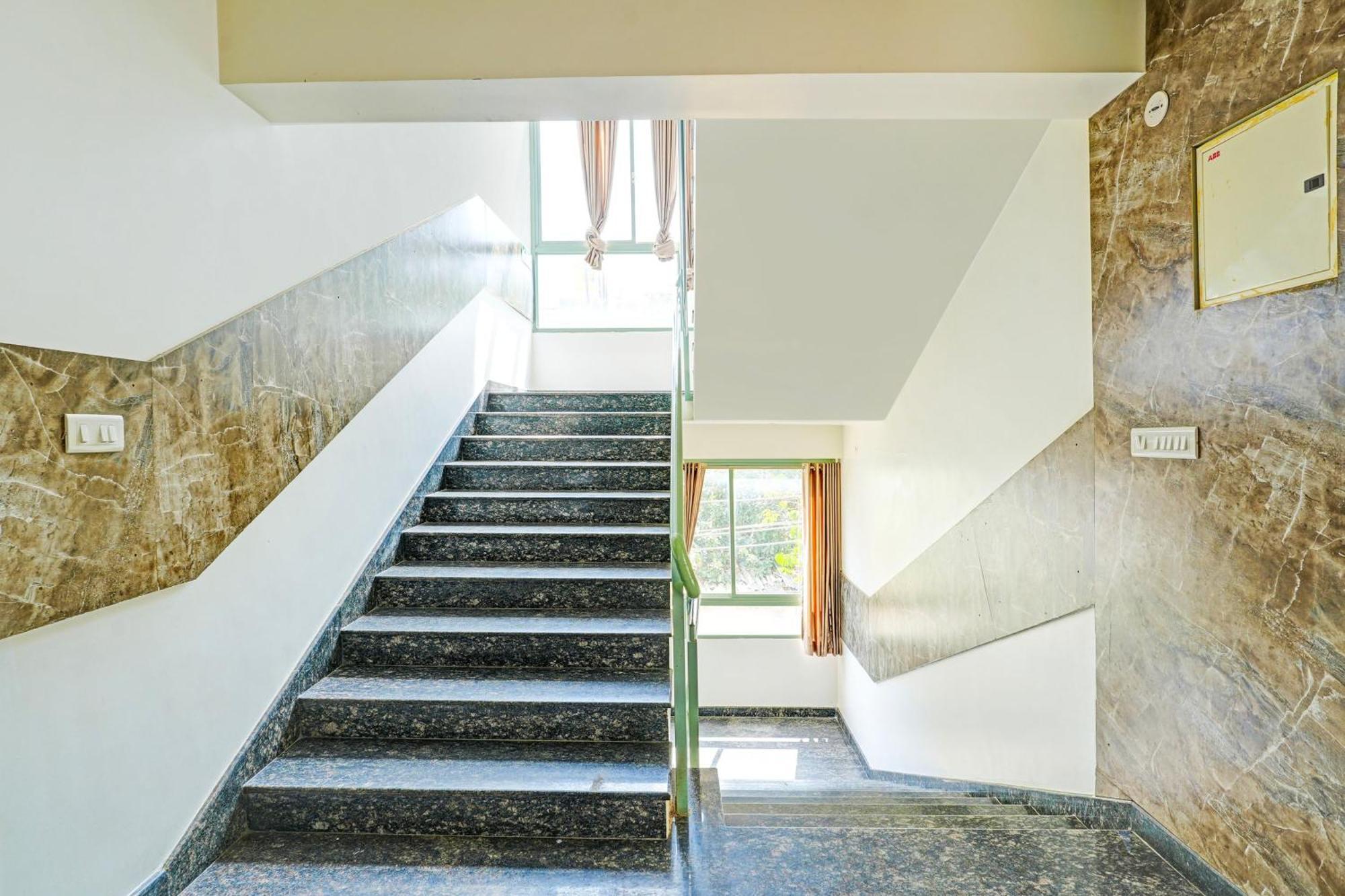 Super Hotel O Kaveri Road Mysore Narasimharaja Puram Eksteriør bilde